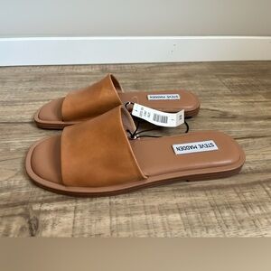 Steve Madden Tan leather mule Slide Sandals neutral minimalist summer capsule